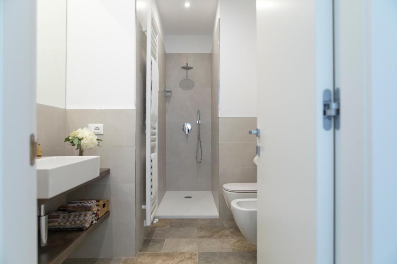 Residenza Ai Ferrari Apartment ริวาเดลการ์ดา ภายนอก รูปภาพ