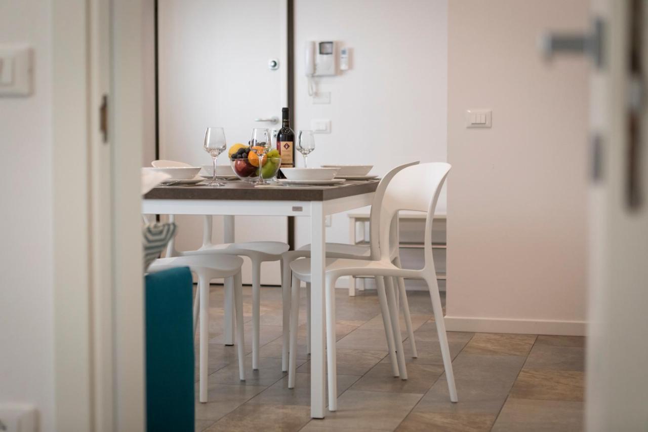 Residenza Ai Ferrari Apartment ริวาเดลการ์ดา ภายนอก รูปภาพ