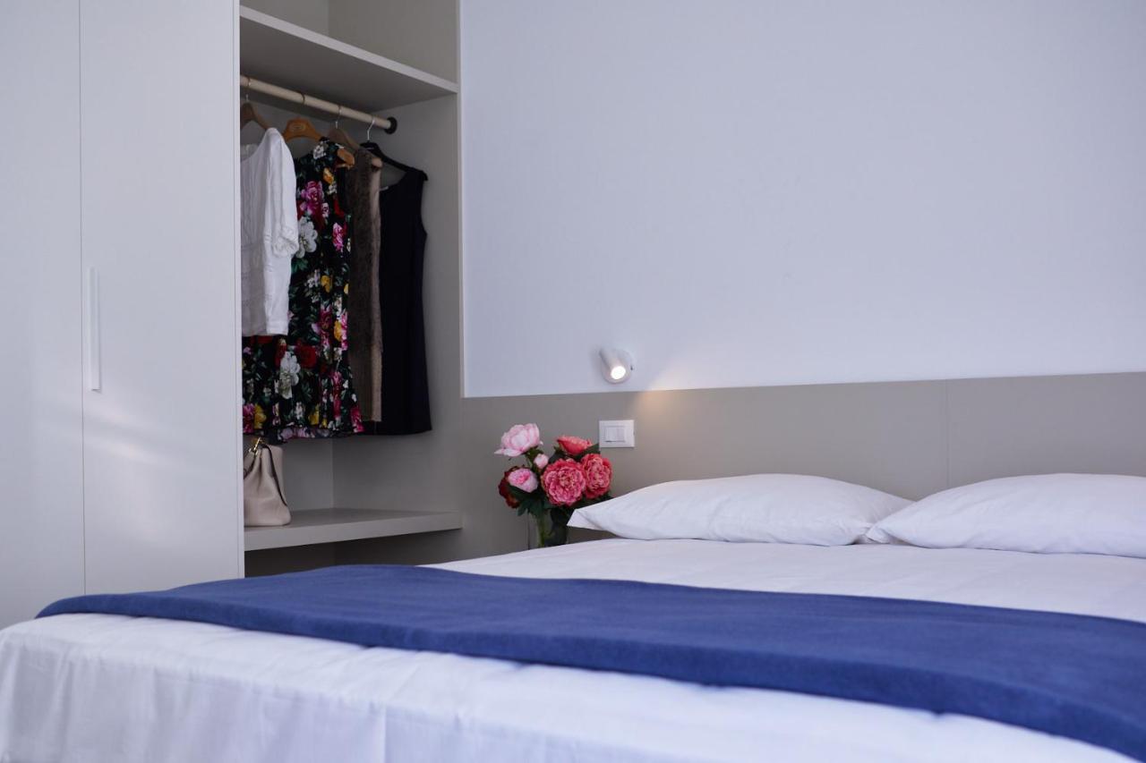 Residenza Ai Ferrari Apartment ริวาเดลการ์ดา ภายนอก รูปภาพ